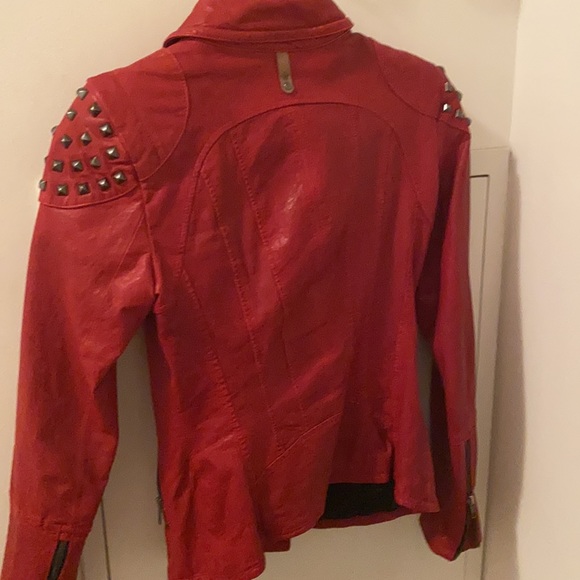 ❣️SOLD❣️Mackage red leather jacket with studs (xs) - Picture 4 of 4